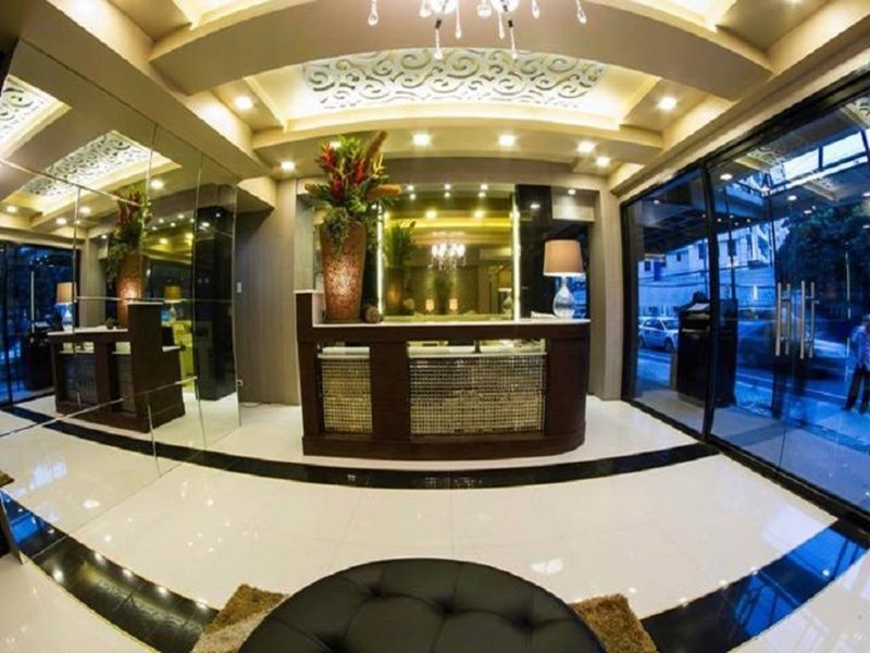 Pghi Hotel Кесон-Сіті Екстер'єр фото